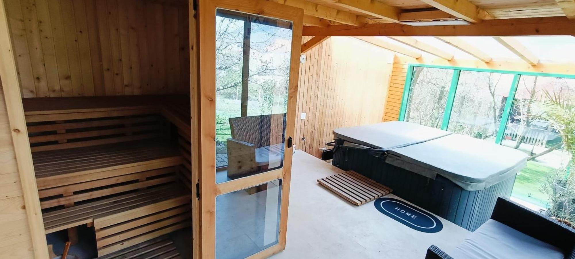 Cazare Casa Sandra Băile Herculane المظهر الخارجي الصورة